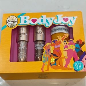 Sol de Janeiro Body Joy bronze oils and bum cream